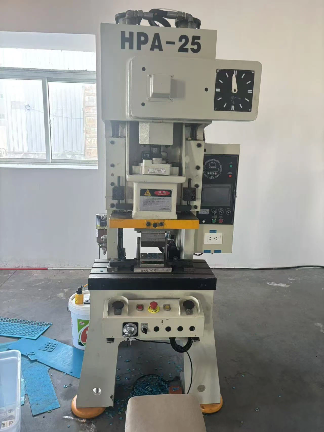 b580a2d693817a37b4140007344cc7b b580a2d693817a37b4140007344cc7b